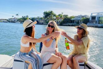 Tips On What To Wear On Miami Boat Party